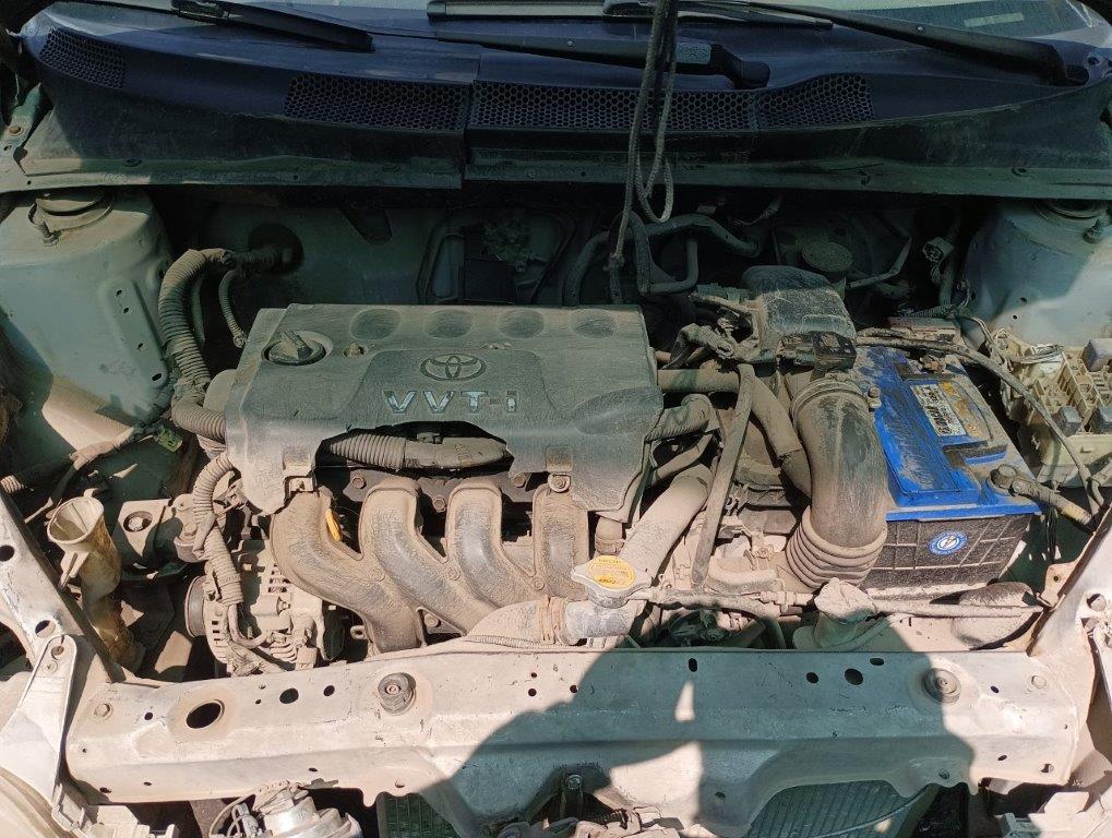  Toyota YARIS 2000    EN DESARME